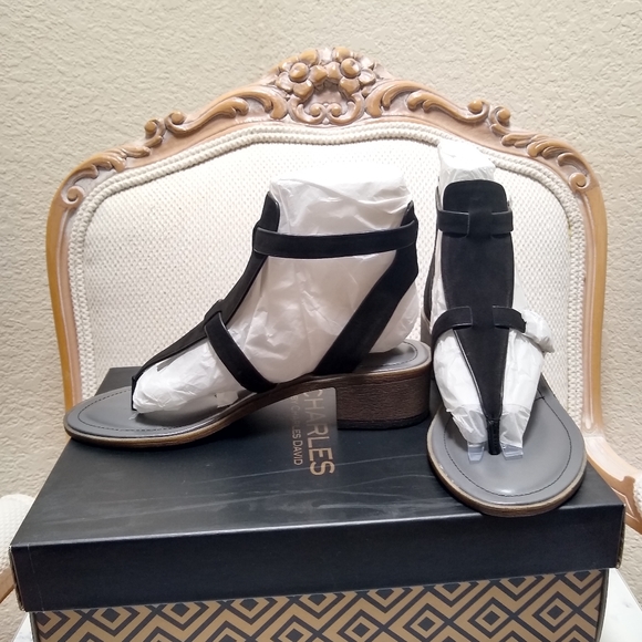 Charles by Charles David Calvin Block Heel Black Gladiator Sandals - Picture 3 of 7